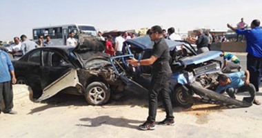 مصرع شخص صدمته سيارة مسرعة على طريق الخارجة فى الوادى الجديد