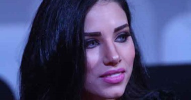 مروة نصر تحتفل بفوزها بالميما ميوزك أوورد على الراديو 9090.. غدا