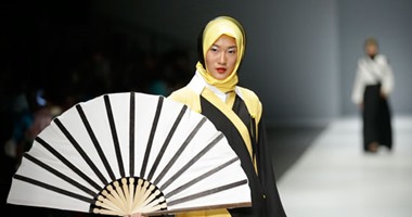 ملابس المحجبات تسيطر على أسبوع الموضة بـ"جاكارتا" من تصميمات "أنيسة"