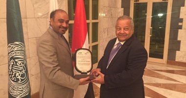 الممثل السعودى عبد الحميد العوام: تكريمى فى القاهرة أفضل عندى من الأوسكار