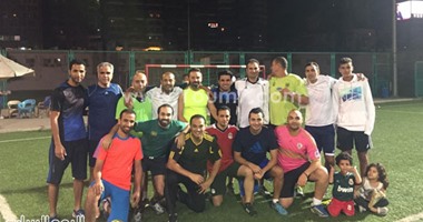 خالد الغندور ينشر على "فيس بوك" صورا لمباراة خماسى لاعبى الزمالك السابقين