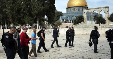 الرئاسة الفلسطينية: اعتداءات الاحتلال على الأقصى والمقدسات تهدد بإشعال صراع دينى 