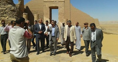 وزير الآثار: الواحات الخارجة تحتوى  48 موقعا أثريا ويؤكد: منطقة جذب سياحى