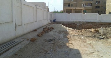 صحافة المواطن.. مدرسة تجريبية بالعبور بدون "حمامات"  للطلبة