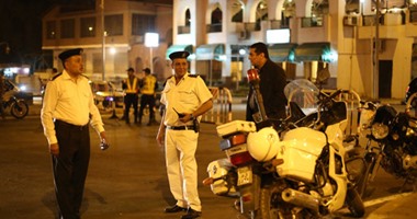 تسهيلات مرورية وتكثيف أمنى أمام الجمهور قبل بدء حفل "يانى"