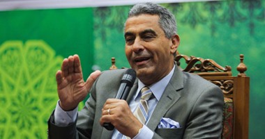 وزير النقل: 6 مليارات جنيه خسائر سنوية للحمولات الزائدة على الطرق