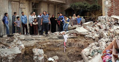 انهيار عقار من 5 أدوار بمنطقة فيصل