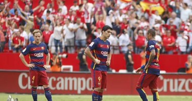 برشلونة يسقط أمام إشبيلية بثنائية فى غياب ميسى