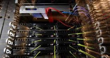 IBM تطور أجهزة كمبيوتر خارقة موفرة للطاقة بسرعات فائقة