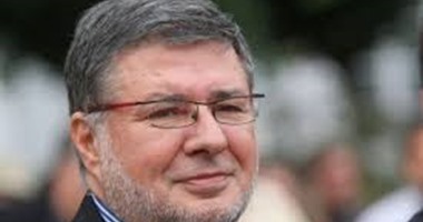 وزير النقل الفرنسى يطالب بمعاقبة المعتدين على رئيس شركة "إير فرانس"