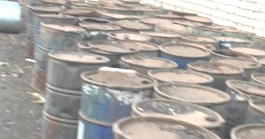 ضبط "تنر" مجهول المصدر وأسماك مملحة بدون بيانات فى حملة بالغربية