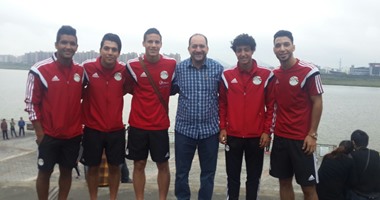 جلسة بين لاعبى الأهلى والزمالك بالمنتخب الأوليمبى لـ"وأد الفتنة"