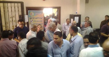 46 طبيبًا صوتوا بانتخابات الأطباء فى أسوان.. و"مكى" نقيبًا بالتزكية