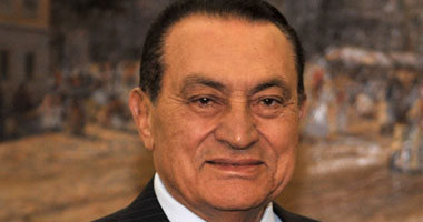 مبارك يقرر ترقية 817 عضواً بهيئة قضايا الدولة