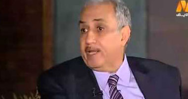خبير إستراتيجى: يجب البحث عن بدائل للمساعدات الأمريكية