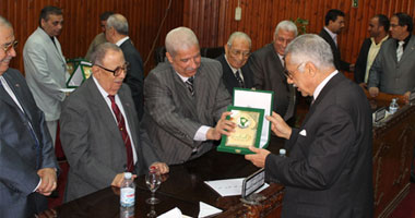 "المساعى المشكورة" تكرم الفلول ورئيسها يتحدث عن ثورة يناير على أنها يونيو