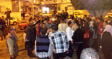 وقفة لـ"شباب الثورة" بالإسماعيلية للمطالبة بحكومة إنقاذ وطنى