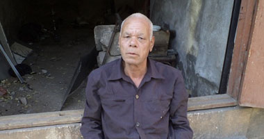 الحاج مصطفى يحلم بعمل متحف لأعماله 