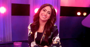 الإماراتية أمل محمد ضيفة "زهرة الخليج" على قناة أبوظبى الأولى