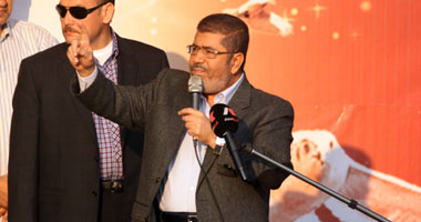 مرسى من أعلى منصة "الاتحادية": أعمل على تداول السلطة
