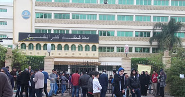 إصابة 90 متظاهرا و30 مجندا فى اشتباكات كفر الشيخ
