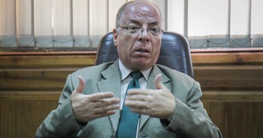 حلمى النمنم: عبد الرحمن الأبنودى علامة وطنية بارزة نتمنى له الشفاء 