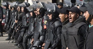 ضبط 3 عاطلين بحوزتهم 7كيلو بانجو ومواد كحولية فى حملة أمنية بأسوان