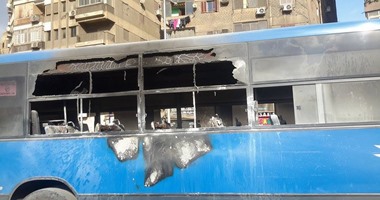 محصل أتوبيس محترق ببولاق: منتقبتان وملتحى استقلوا الأتوبيس قبل اشتعال النار به
