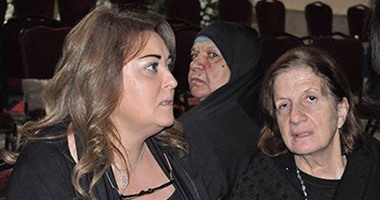 نهال عنبر وإيمان تواسيان زوجة الفنان يوسف العسال وسط غياب النجوم