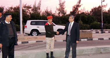 بالصور.. مدير أمن السويس يتفقد الأكمنة بنفق الشهيد أحمد حمدى