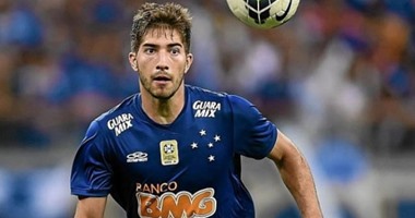 ريال مدريد ينهى صفقة التعاقد مع البرازيلى "سيلفا"