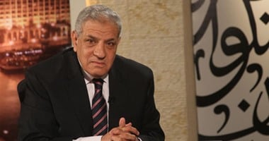 محلب يصدر قرارا بتعين ٣ مسئولين فى القوى العاملة بوظائف الدرجة الممتازة