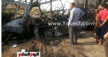 مواقع التواصل تتداول صورًا لتفحم سيارات حادث تصادم البحيرة