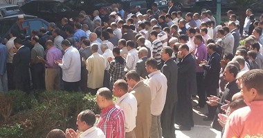 مساجد المنيا تؤدى صلاة الغائب على أرواح شهداء الإرهاب بسيناء