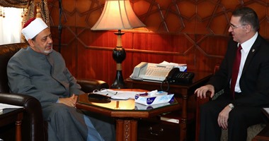 الأزهر يرحب بتقديم منح دراسية لطلاب وأئمة كوسوفا