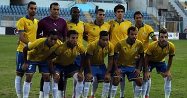 الإسماعيلى يراقب سموحة أمام المغرب التطوانى