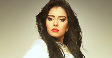 عرض أغنية "هاتولى راجل" للمطربة يسرا على "مزيكا" الأسبوع المقبل
