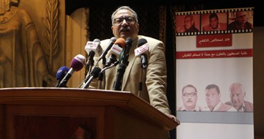 إبراهيم عيسى: أجهزة الدولة فى حالة خصومة مع حرية الرأى والتعبير