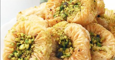 خدعوك فقالوا.. كثرة الحلويات تعوض ما فقده الجسم أثناء الصيام