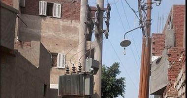 "صحافة المواطن".. أبراج الضغط العالى تهدد صحة الأهالى بقرية فى البحيرة
