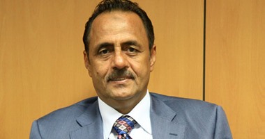النائب خالد أبو زهاد يناقش مع رئيس الوزراء إنشاء مدينة استثمارية بدائرة جهينة