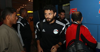 منتخب مصر يغادر مطار القاهرة للسفر إلى تشاد