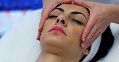 اشتغل "حضن بالطلب".. أغرب 10 وظائف فى العالم من الحضين للصحوبية الإيجار