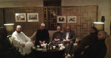 3 مؤتمرات كبرى للأزهر و"الإفتاء" و"الأوقاف" لتجديد الخطاب الدينى ومواجهة الإرهاب والنتيجة "صفر".. باحث: الإعداد لها غير كاف.. وتخرج بتوصيات عبارة عن جمل إنشائية وتتجاهل حسم الملفات الخلافية
