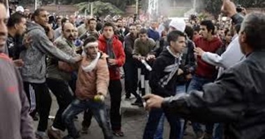 حبس 5 أشخاص على ذمة التحقيقات فى مقتل عامل بمشاجرة بين عائلتين بالمطرية