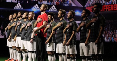بالصور.. أديداس تكشف عن القميص الثانى للمنتخب الألمانى فى اليورو