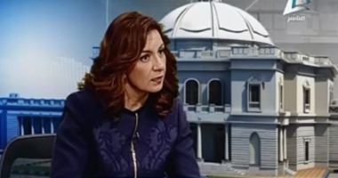 وزيرة الهجرة:وجود جواز سفر مصرى بتفجيرات باريس لا يعنى تورط حامله بالحادث