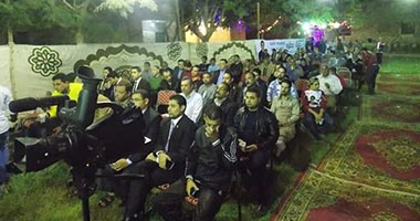 بالصور.. مرشح بـ"العاشر": مفهوم نائب الخدمات يسيطر على وعى الأهالى