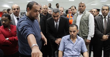 وزير النقل للعاملين بالمترو: "هنقضى على الفساد واللى هيسرق جنيه هنطفحه له"