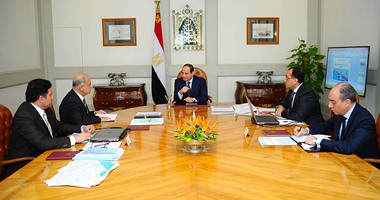 السيسى يوجه الحكومة بالرقابة المُشددة على الالتزام بالأسعار المخفضة